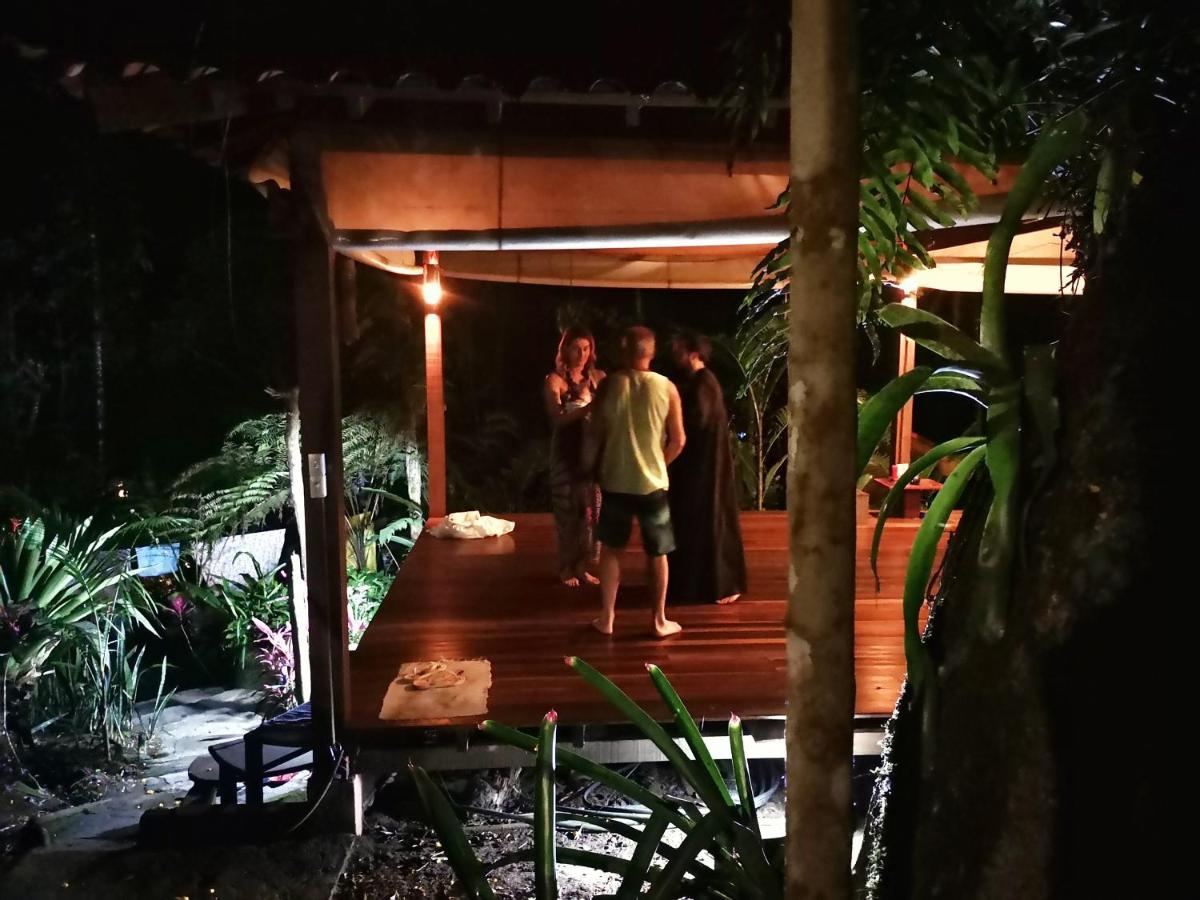 Trindade Sea And Forest Yoga Hostel Exterior photo